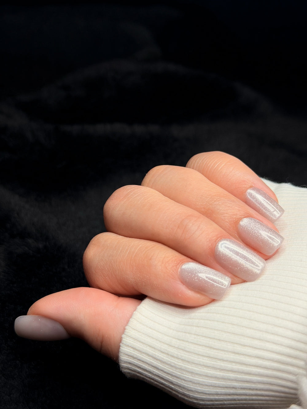 Mireille press-on nails