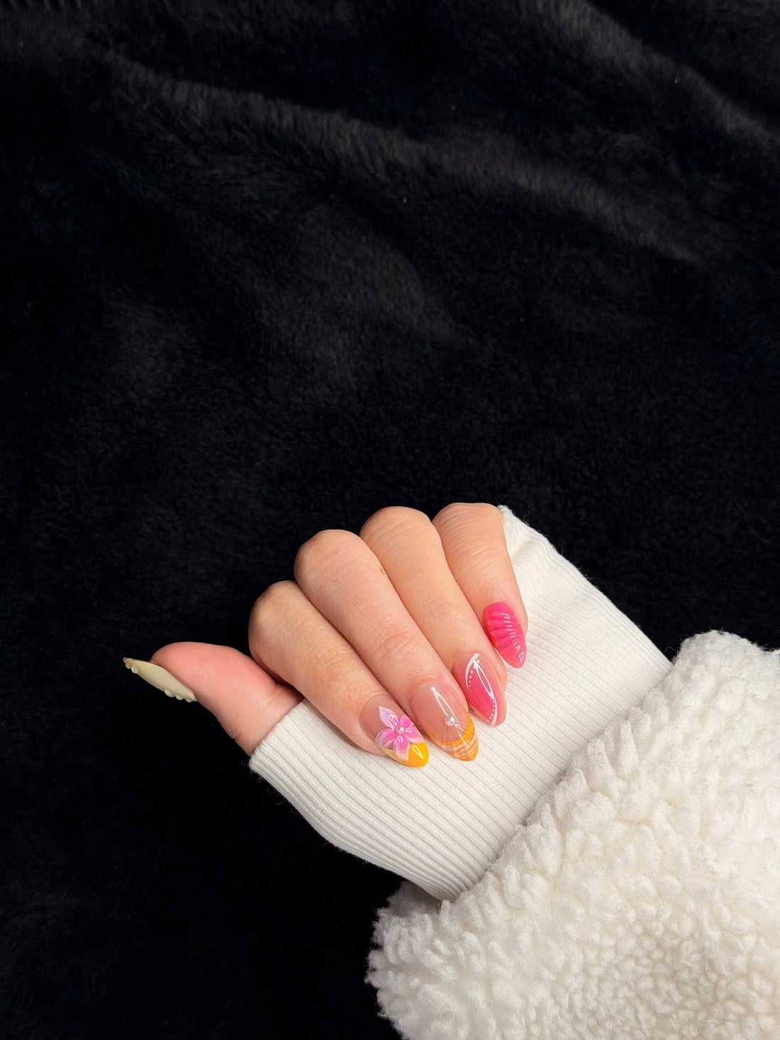 Anouk press-on nails