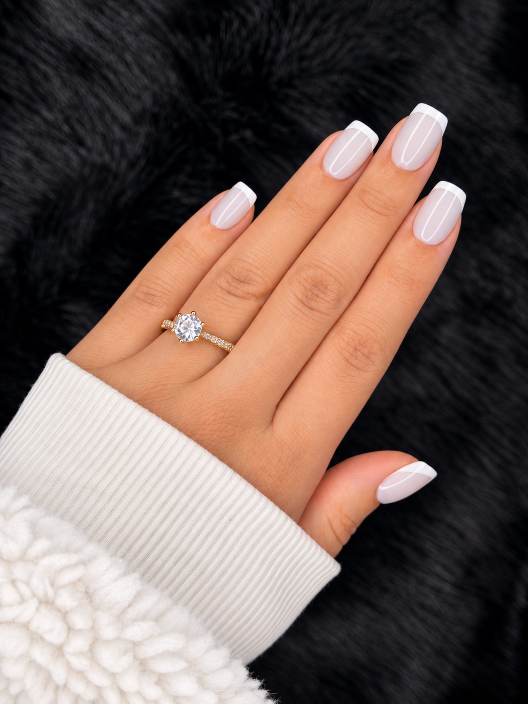 Cécile — Short Square French Tip Press On Nails