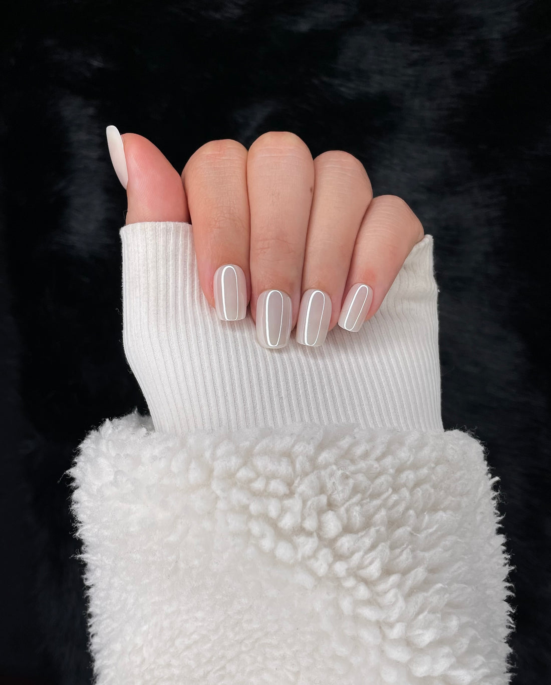 Alice milky white square press on nails hand pose – Nailora Paris