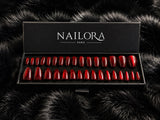 Bérénice press on nails set with Nailora Paris packaging box