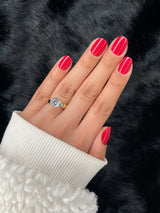 Rubis cherry red short round press on nails on hand — Nailora Paris