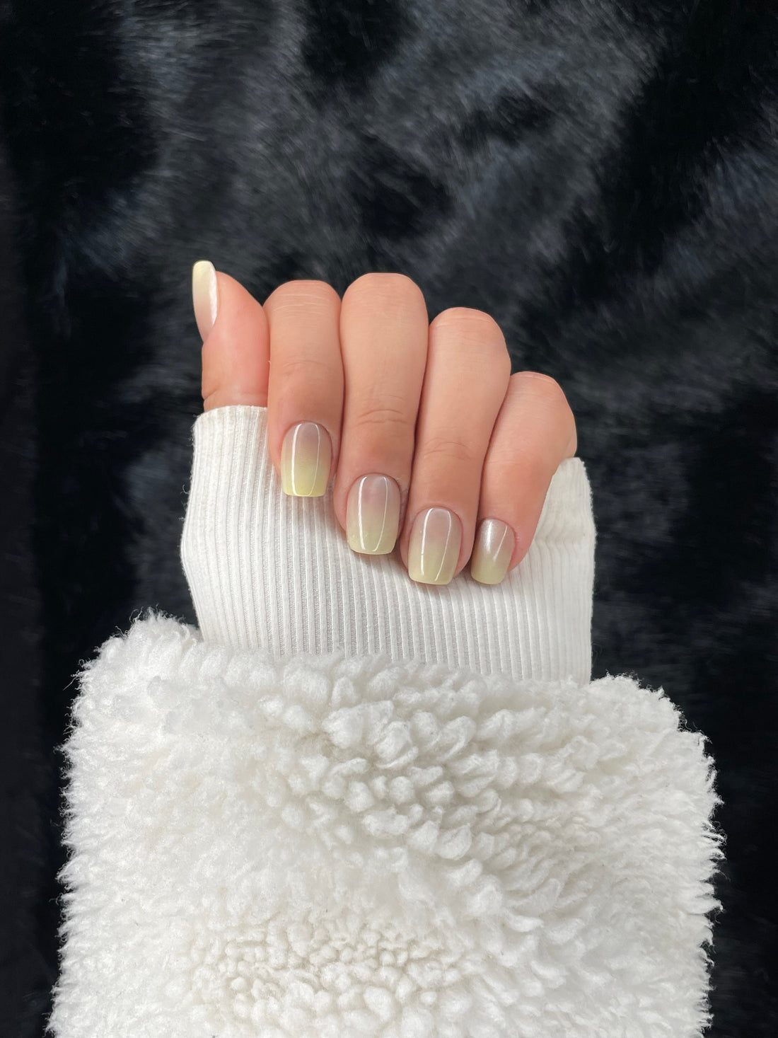 Diane nude square press on nails hand pose – Nailora Paris
