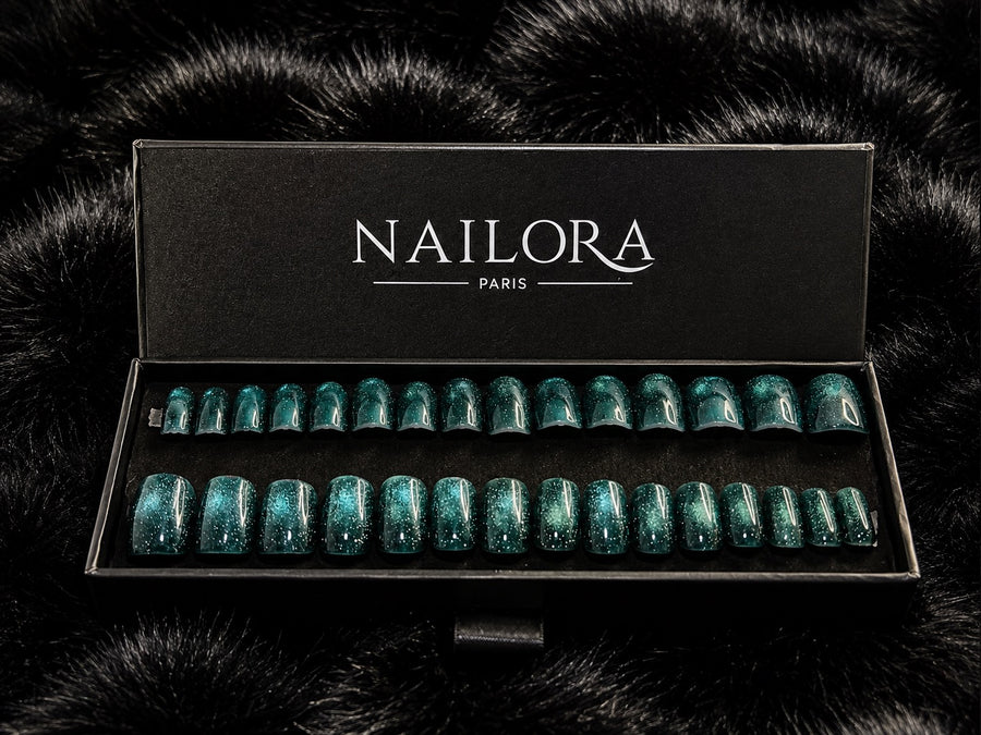 Élodie press on nails set with Nailora Paris packaging box