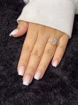 Close-up of Juliette sheer nude square press on nails