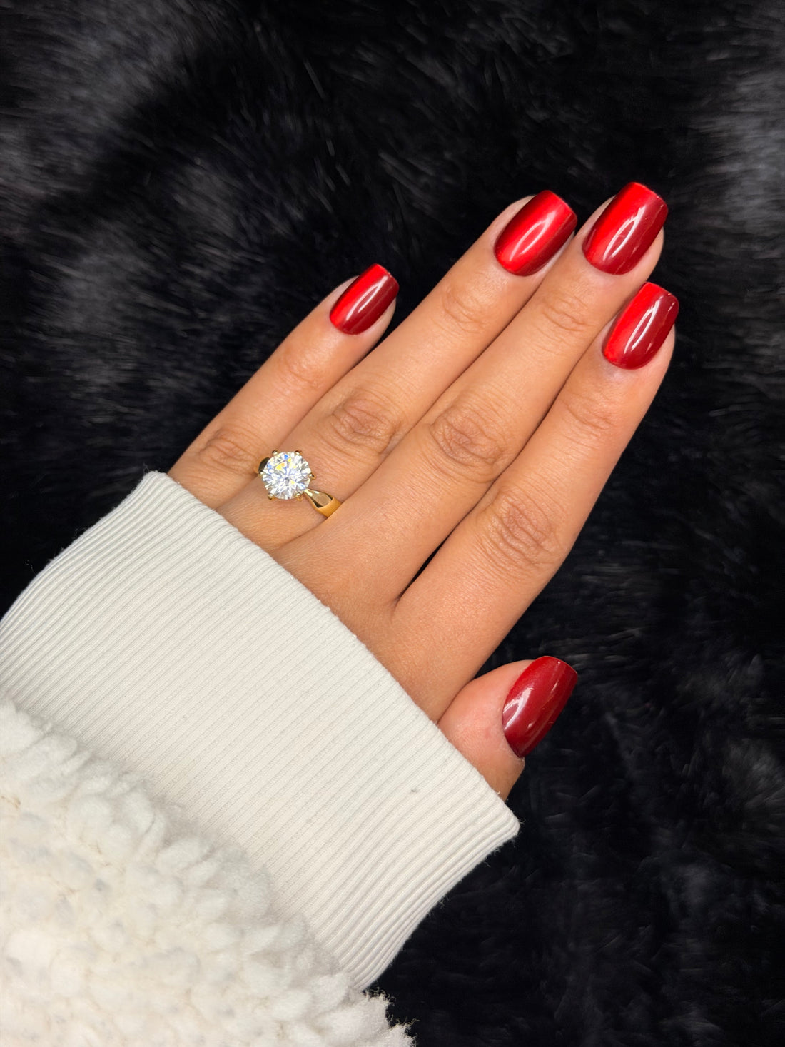 Mathilde extra short square deep red chrome press on nails on hand – Nailora Paris
