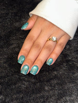 Nailora Émeraude Emerald Green Glitter Square Press On Nails — Photo 3