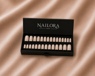 Nailora Paris customer wearing press on nails