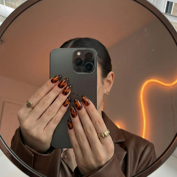 Faux ongles press-on Nailora Paris — beauté lifestyle