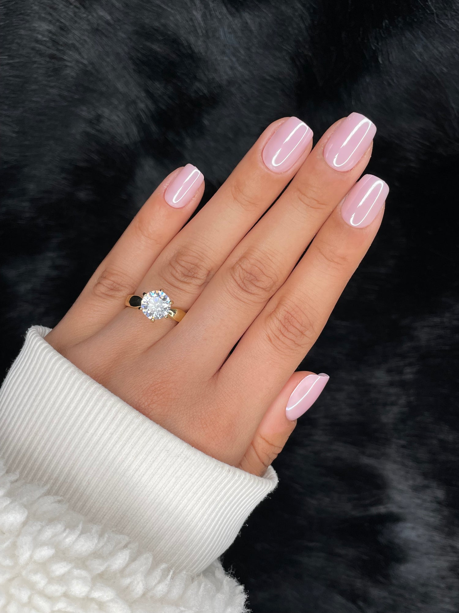 Nailora Pivoine Light Pink Pearl Square Press On Nails — Photo 1