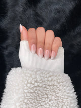 Gabrielle press on nails