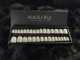 Inès — Silver Metallic Medium Square Press On Nails