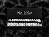 Léa — White Floral Medium Square Press On Nails