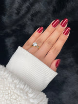 Raphaëlle short square ruby red glitter press on nails on hand – Nailora Paris
