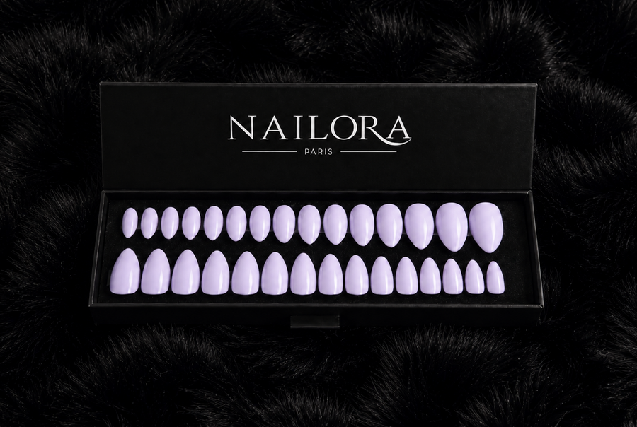 Sixtine press on nails set with Nailora Paris packaging box